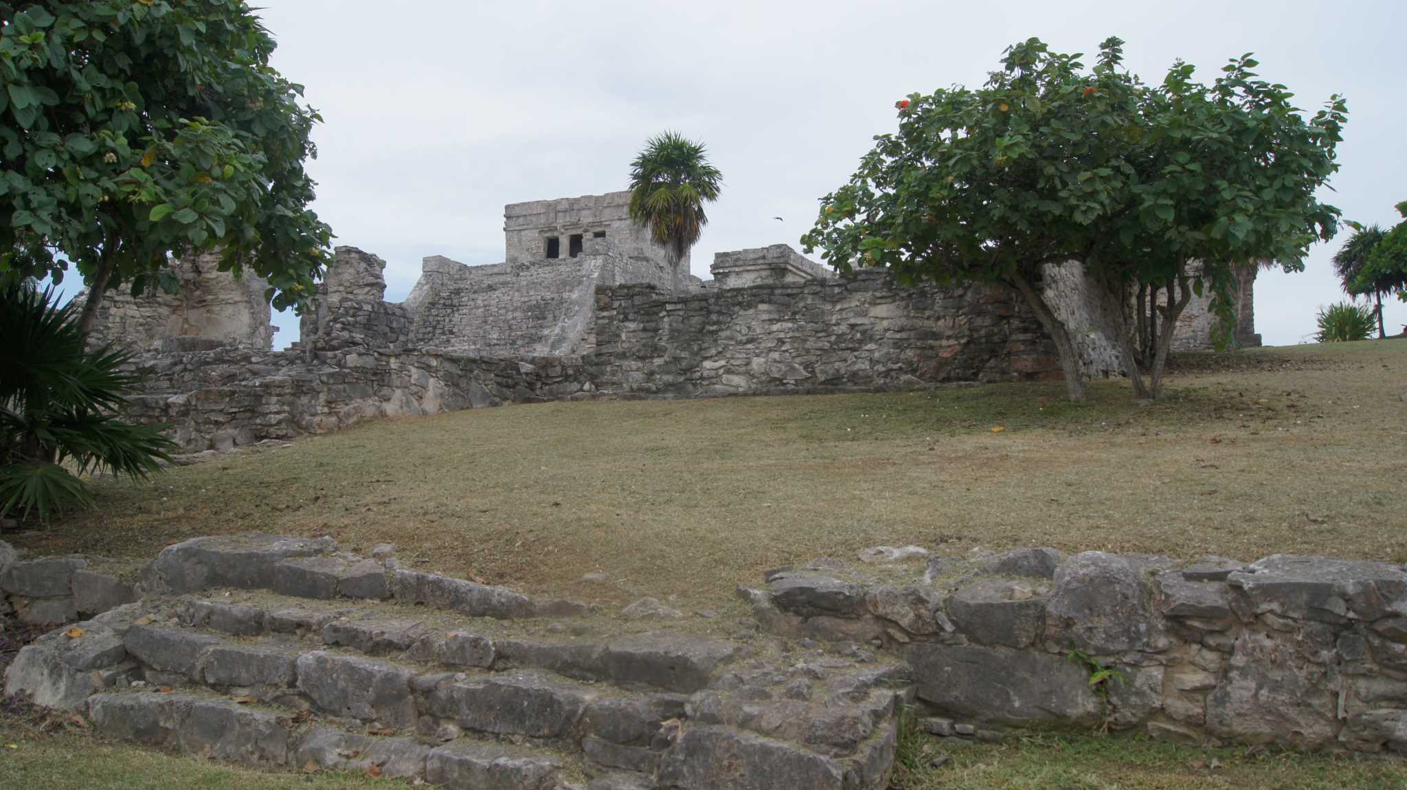   .    . Tulum ruins- missing the roof-4 